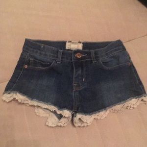 Laced shorts